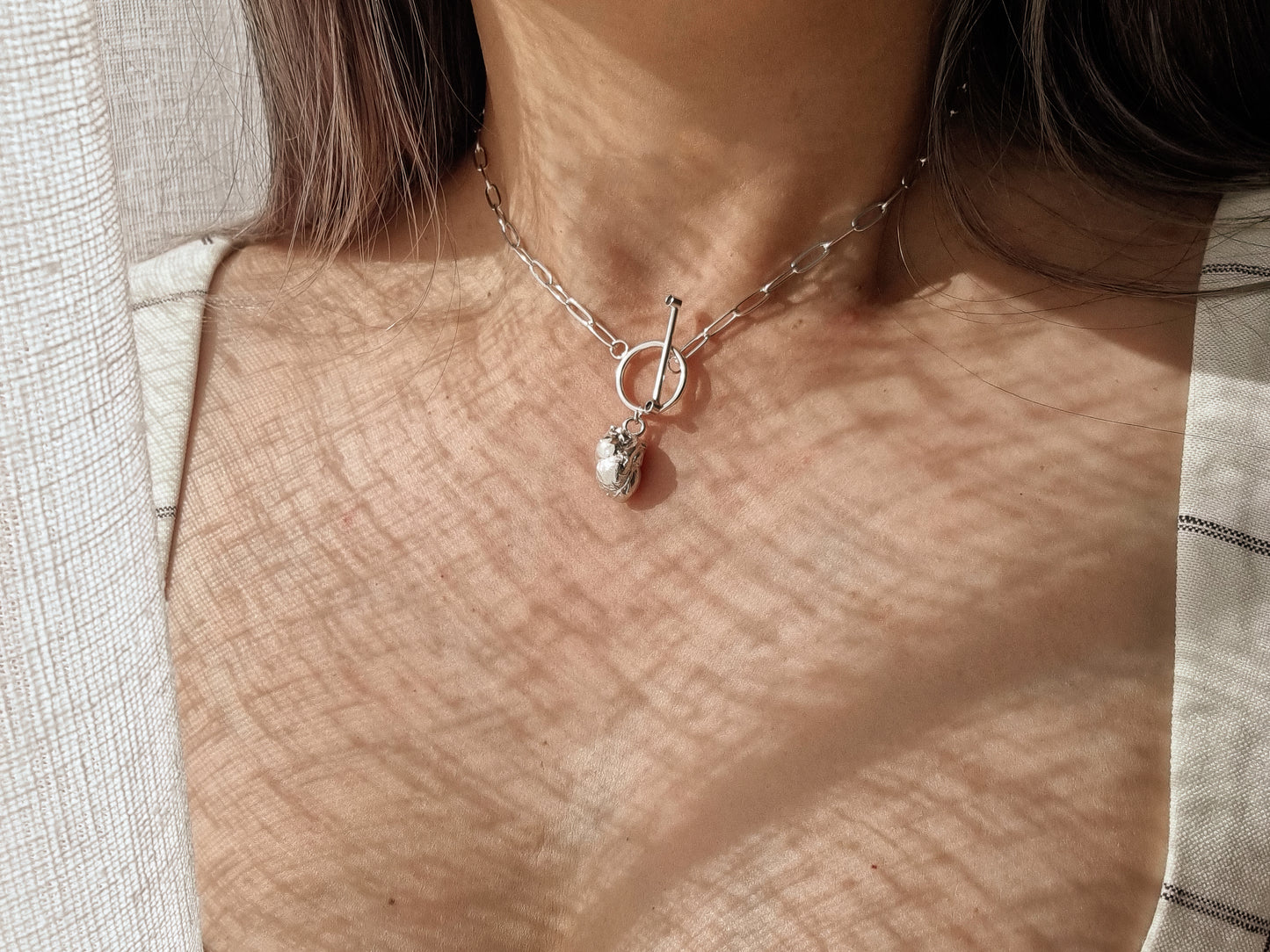 BE MY VALENTINE Anatomically Correct Heart Toggle Choker Necklace