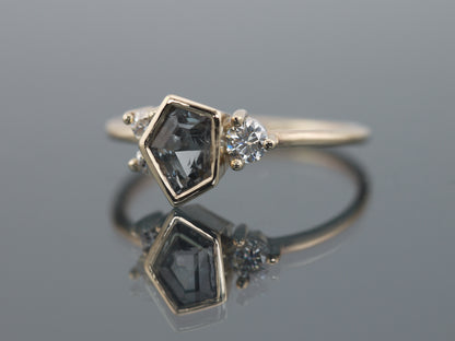 ODYSSEY Engagement Ring - Freeform Grey Spinel