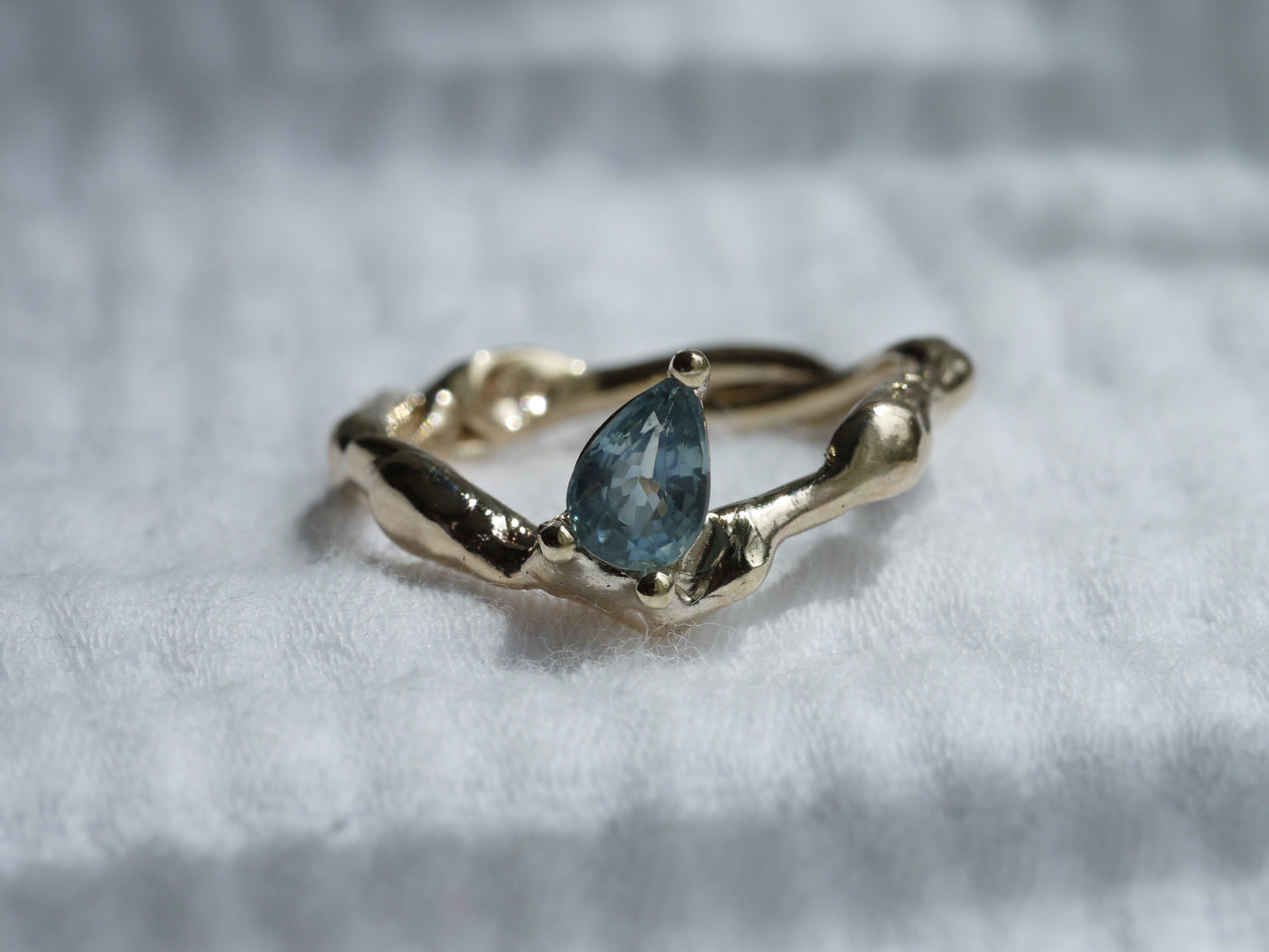 MOLTEN Ring with Pear Cut Sapphire 1.0ct -OOAK