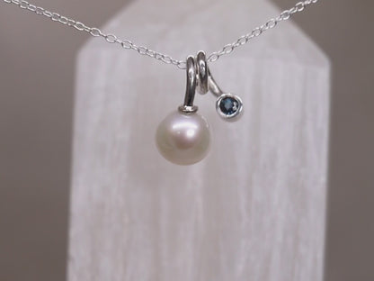 DROPS OF JUPITER Necklace - Freshwater Pearl & Teal Sapphire