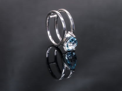 NARCISSUS Ring - Sky Blue Topaz