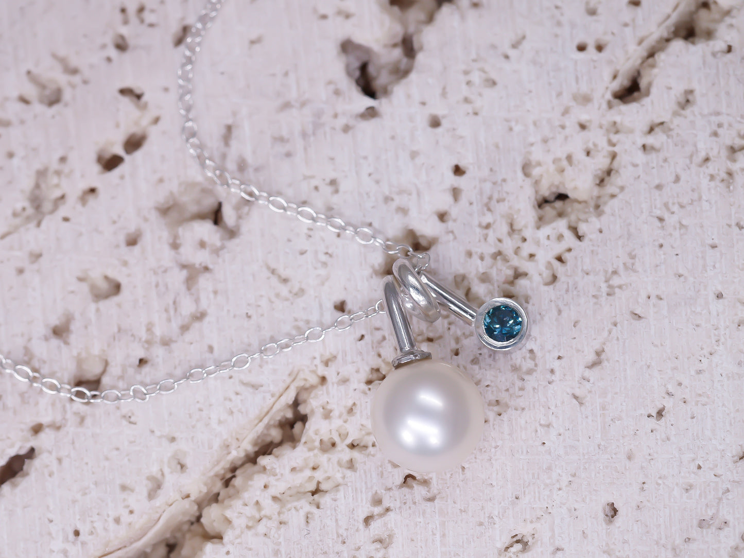 DROPS OF JUPITER Necklace - Freshwater Pearl & Teal Sapphire