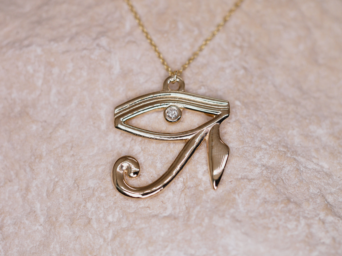 EYE OF HORUS Necklace - Diamond