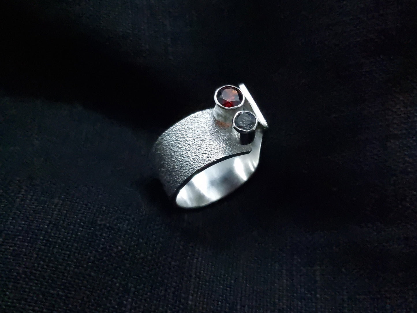 HARRISON Ring - Garnet & Black Rutile Quartz