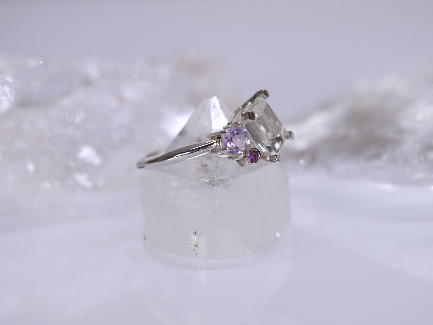 ESMERALDA Cluster Ring - Cotton Candy Edition